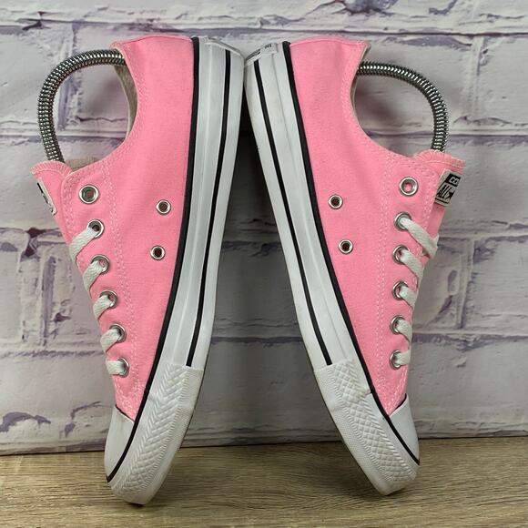 Converse Chuck Taylor All Star Pink Low Top Sneakers Women's 9 Men's 7 Shoes - Picture 6 of 8